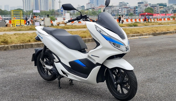 xedienhonda9.png