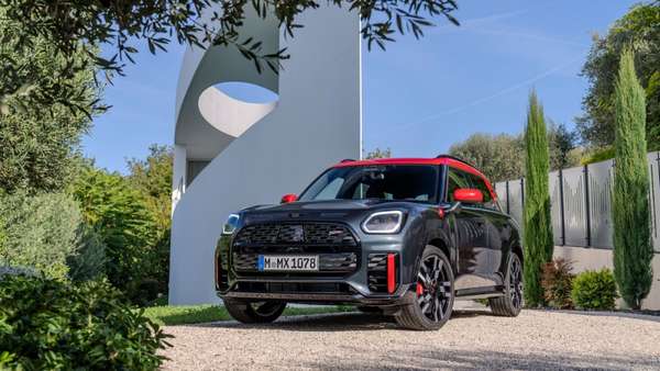 Mini Countryman JCW 2025 với 312 mã lực sẽ ra mắt vào mùa xuân năm sau