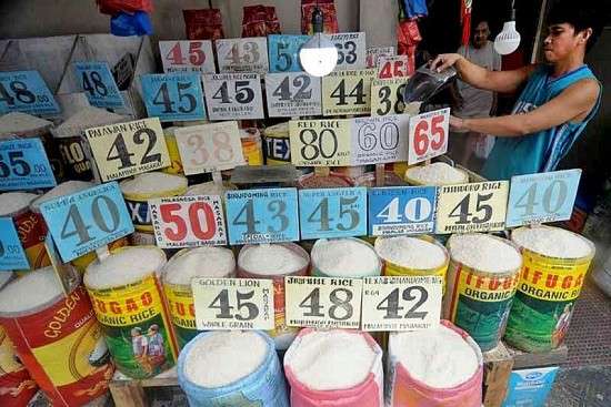 Philippines đề xuất cắt giảm thuế gạo để kiềm chế giá bán lẻ