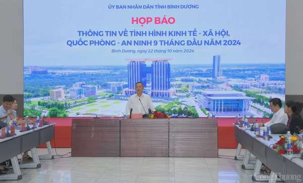 Bình Dương: Xuất khẩu 9 tháng đầu năm cán mốc gần 27 tỷ USD, thặng dư thương mại 8,4 tỷ USD