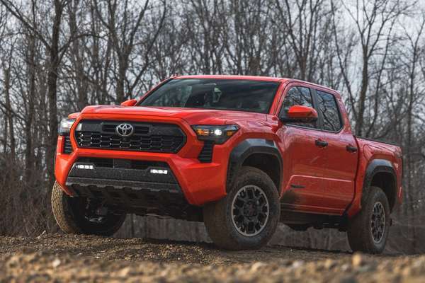 Toyota Tacoma 2024: Bất ngờ với khả năng tăng tốc và tiết kiệm nhiên liệu