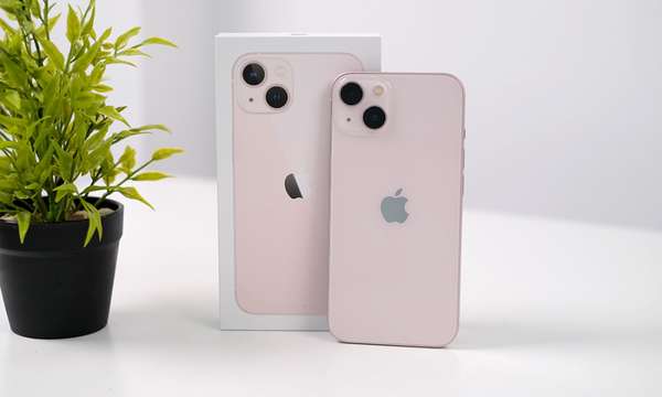 iPhone 13 và iPhone 12 Pro Max: Ngang tầm giá nên chọn mẫu nào?