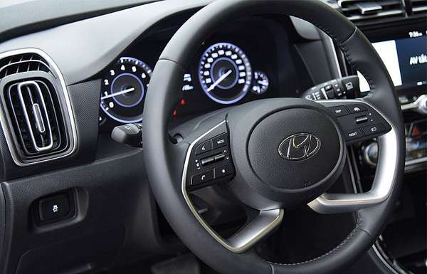 Hyundai Creta bản lắp ráp trong nước về đại lý: Trang bị hiện đại, giá bán chỉ hơn 600 triệu