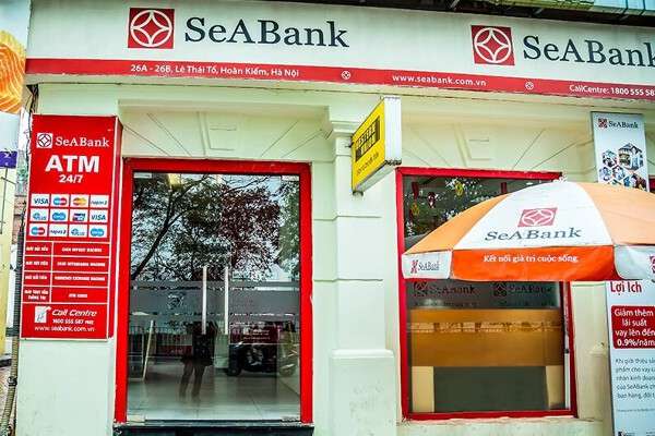 Thị giá SSB mất 25% sau 2 tháng, loạt lãnh đạo SeABank liên tiếp bán ra cổ phiếu