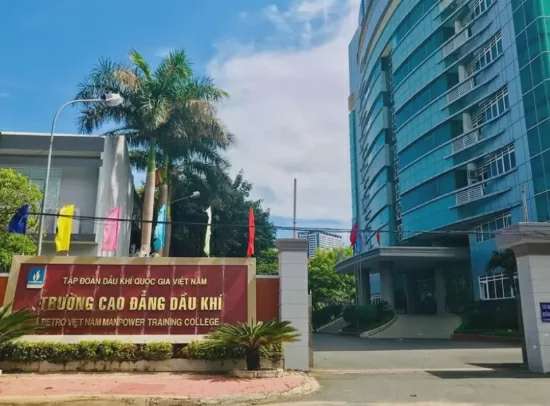 Cao đẳng Dầu khí: Thực hiện tốt công tác đào tạo nguồn nhân lực