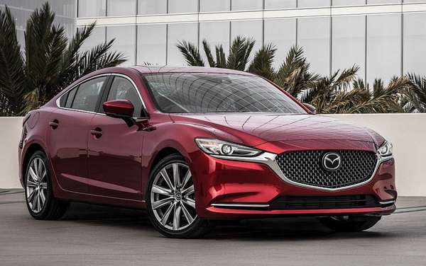 Giá xe Mazda 6 mới nhất ngày 16/5: Giảm tới 100 triệu đồng, quá rẻ cho chiếc sedan sang trọng