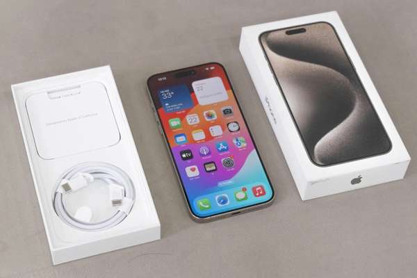 iphone 15 pro max đập hộp