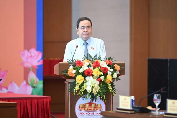 chủ tịch quốc hội kỷ niệm báo chí