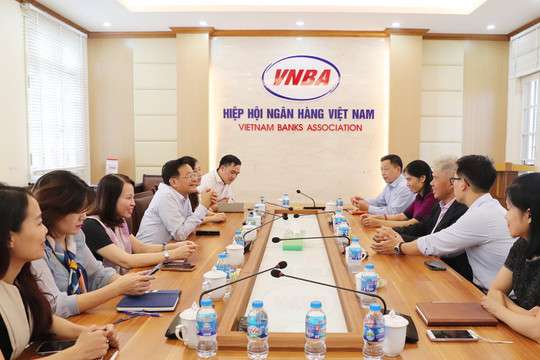 Tổng Thư ký Hiệp hội Ngân hàng ASEAN đến thăm Hiệp hội Ngân hàng Việt Nam