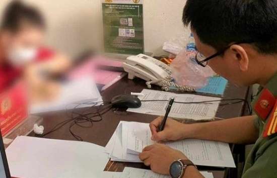 Hà Nội: Hai phụ nữ bị xử phạt vì rao bán "bùa phép" trên Facebook