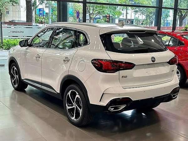 Đối thủ Mazda CX-5 giảm sốc cuối năm, chỉ từ 530 triệu: Cơ hội săn xe giá hời!