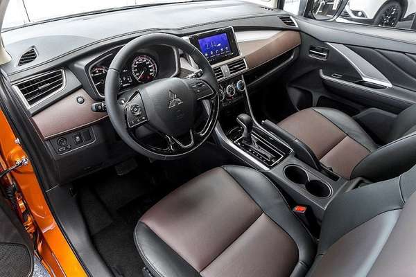Mitsubishi Xpander Cross 2023 sắp ra về Việt Nam với giá dự kiến 