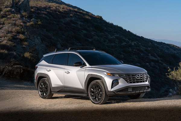 Giá xe Hyundai Tucson 2022 mới nhất ngày 15/12: Sáng cửa quán quân crossover cỡ C của năm