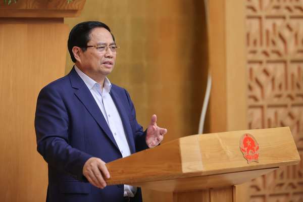 Thủ tướng: Việc giải quyết thủ tục cho người dân, doanh nghiệp phải đặt lên hàng đầu- Ảnh 1. Thủ tướng: Việc giải quyết thủ tục cho người dân, doanh nghiệp phải đặt lên hàng đầu- Ảnh 1.
