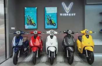 Giá xe điện VinFast mới nhất tháng 6: Chính sách ưu đãi mua xe kèm pin