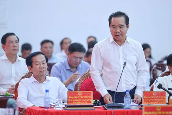Thủ tướng: ĐBSCL cần đoàn kết hơn nữa, bứt phá, thần tốc hơn nữa- Ảnh 7. Thủ tướng: ĐBSCL cần đoàn kết hơn nữa, bứt phá, thần tốc hơn nữa- Ảnh 7.