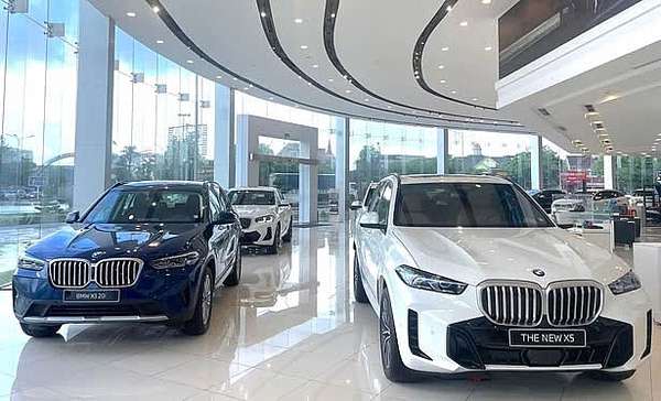 BMW vội 