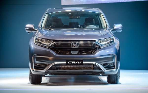 Giá xe ô tô Honda CR-V mới nhất ngày 13/2: Hỗ trợ 100% phí trước bạ