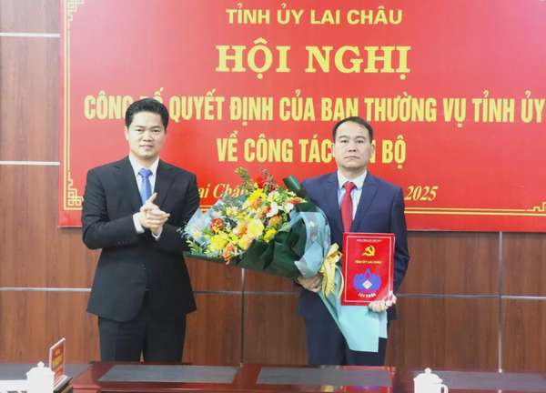 Tin nhân sự 6/2: Nhiều địa phương sắp xếp, bổ nhiệm lãnh đạo