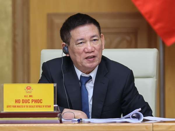 Thủ tướng: Giải quyết dứt điểm vướng mắc, phát huy hiệu quả cao nhất các dự án hợp tác với Nhật Bản- Ảnh 7. Thủ tướng: Giải quyết dứt điểm vướng mắc, phát huy hiệu quả cao nhất các dự án hợp tác với Nhật Bản- Ảnh 7.
