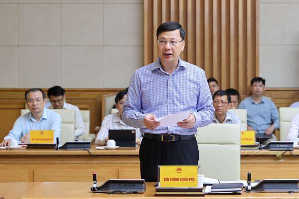 Thủ tướng: Chậm nhất tới 2027 phải thiết kế, chế tạo, kiểm thử một số chíp bán dẫn cần thiết- Ảnh 6. Thủ tướng: Chậm nhất tới 2027 phải thiết kế, chế tạo, kiểm thử một số chíp bán dẫn cần thiết- Ảnh 6.