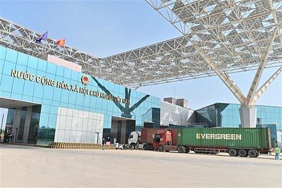 Quảng Ninh: Xuất nhập khẩu qua cửa khẩu Móng Cái đạt hơn 300 nghìn tấn trong quý I/2023