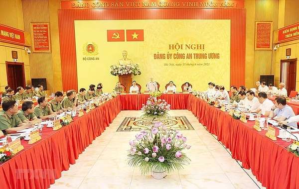 Tổng Bí thư Nguyễn Phú Trọng phát biểu chỉ đạo hội nghị. (Ảnh: TTXVN)