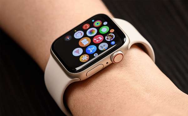 Giá Apple Watch SE 2022 mới nhất tháng 2/2023: Đồng hồ thông minh giá rẻ của Apple