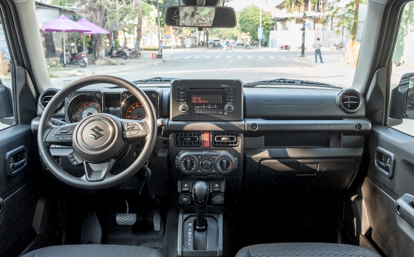Suzuki Jimny lộ diện tại Việt Nam, dự kiến ra mắt vào tháng 11/2023