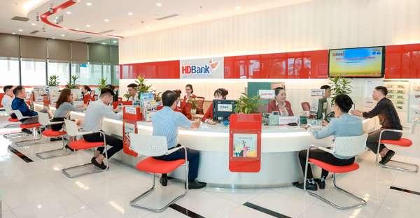 HDBank giảm lãi suất cho vay, đồng hành cùng khách hàng vượt khó