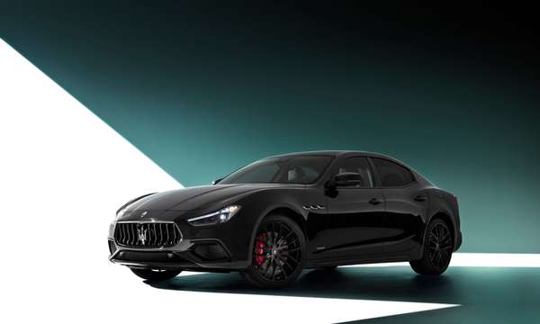 Giá xe Maserati Ghibli niêm yết và lăn bánh tháng 10/2023