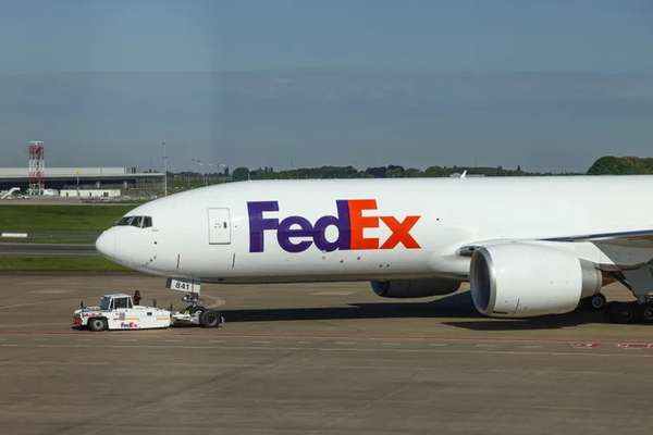 fedex-sap-cong-bo-loi-nhuan_-co-phieu-co-the-bien-dong-gan-7_.jpg