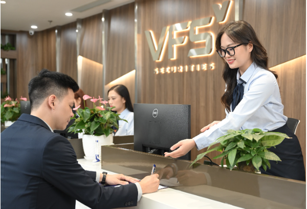 Chứng khoán Nhất Việt (VFS) niêm yết cổ phiếu trên sàn HNX từ ngày 24/7