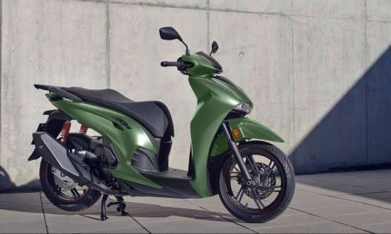 Giá Honda SH 2025 "sập sàn", thấp kỷ lục khiến dân tình "đứng ngồi không yên"!