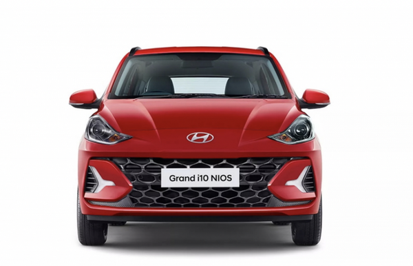 Hyundai i10 2023 ra mắt với giá chỉ ngang ngửa Honda SH: Hấp dẫn khó tin, Kia Morning “bất lực”