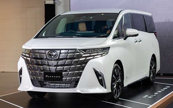 Toyota Alphard 2024 được nhận cọc tại Việt Nam, giá dự kiến hơn 4 tỷ đồng