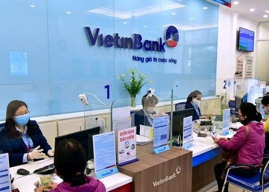 Bản tin tài chính – ngân hàng 23/12: VietinBank huy động 4.000 tỷ đồng từ trái phiếu; quy định mới về thẻ tín dụng