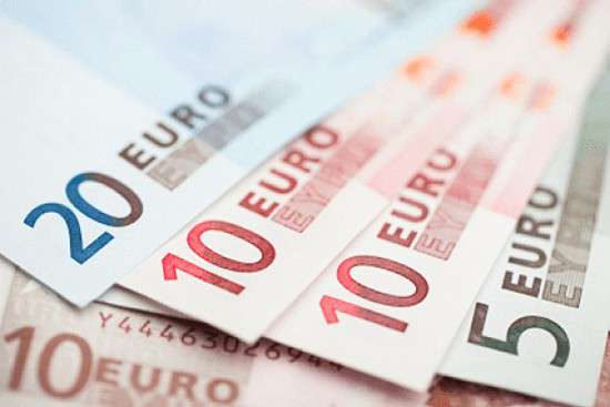 Tỷ giá Euro hôm nay 31/3/2024: Đồng Euro tăng giảm trái chiều giữa ngân hàng và chợ đen