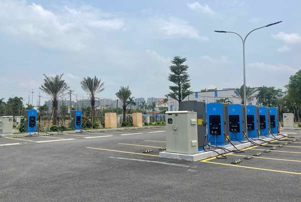 Tổ hợp trạm sạc quy mô lớn tại MaiLand Hanoi City