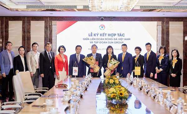 Sun Group và VFF ký kết hợp tác đồng hành cùng phát triển bóng đá Việt Nam ngày 23/2