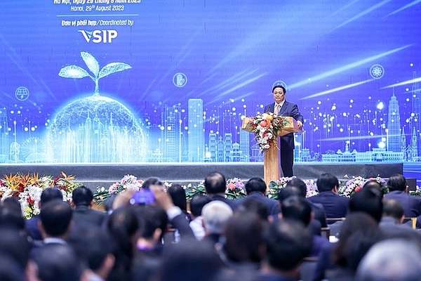 Thủ tướng Phạm Minh Chính nhấn mạnh hợp tác kinh tế - đầu tư - thương mại là trụ cột chiếm vị trí quan trọng nhất trong mối quan hệ đối tác chiến lược Việt Nam - Singapore