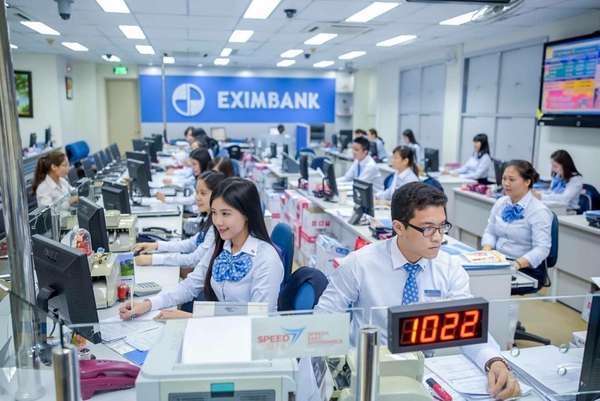 EximBank là một trong những ngân hàng thương mại cổ phần xuất hiện đầu tiên ở Việt Nam. Ảnh: GL.