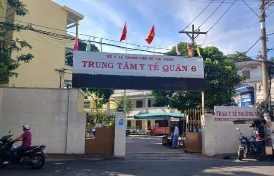 TP. Hồ Chí Minh: Bác sĩ khám cho học sinh Trường Tiểu học Bình Tiên chưa có chứng chỉ hành nghề