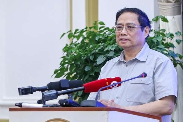 Thủ tướng Phạm Minh Chính nêu rõ cả nước, Trung ương, Chính phủ luôn đồng hành, trách nhiệm trên tinh thần hiệu lực, hiệu quả với TPHCM - Ảnh: VGP