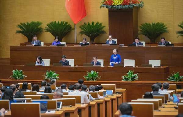 Quốc hội thảo luận về Dự thảo Nghị quyết sửa đổi, bổ sung một số điều của Hiến pháp năm 2013 và Dự án Luật Tổ chức chính quyền địa phương (sửa đổi)