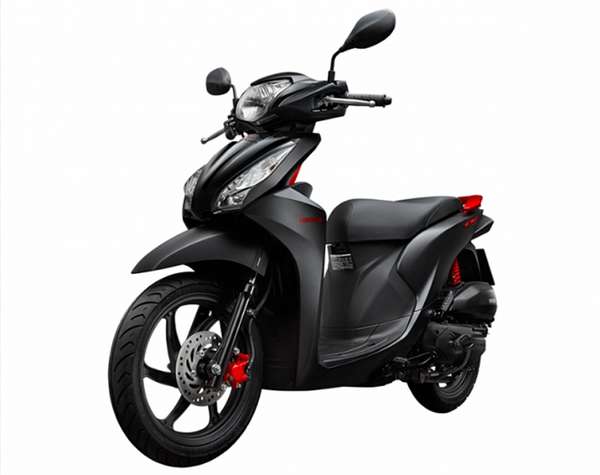 Yamaha tung “đòn hiểm” có thể “hạ knock out” Honda giữa “cơn bão” giá xe máy?
