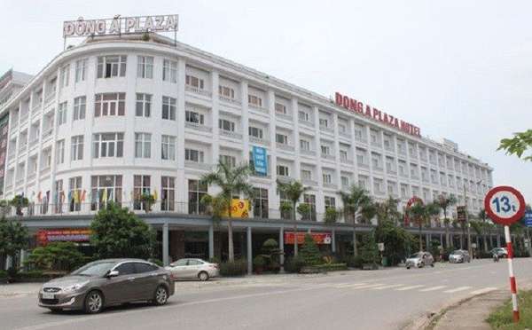 Khách sạn Đông Á (DAH) giải trình về ý kiến ngoại trừ của kiểm toán, HOSE nói chưa đủ