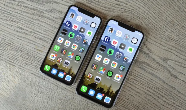 IPhone 11 Pro và Pro Max hoàn toàn giống nhau trừ kích thước