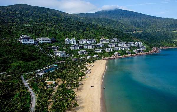 Khu nghỉ dưỡng InterContinental Danang Sun Peninsula Resort. Ảnh Sun Group
