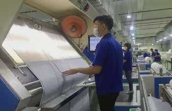 Dệt may xuất siêu lớn, vẫn 'khát' nguyên phụ liệu